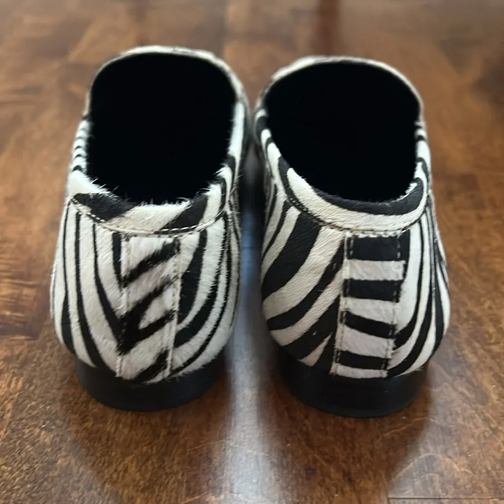Banana Republic Zebra Demi Loafers - Picture 4 of 9